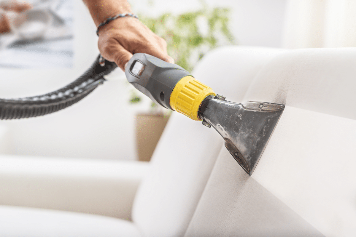 10 astuces de ma grand-mère pour considérablement réduire la poussière