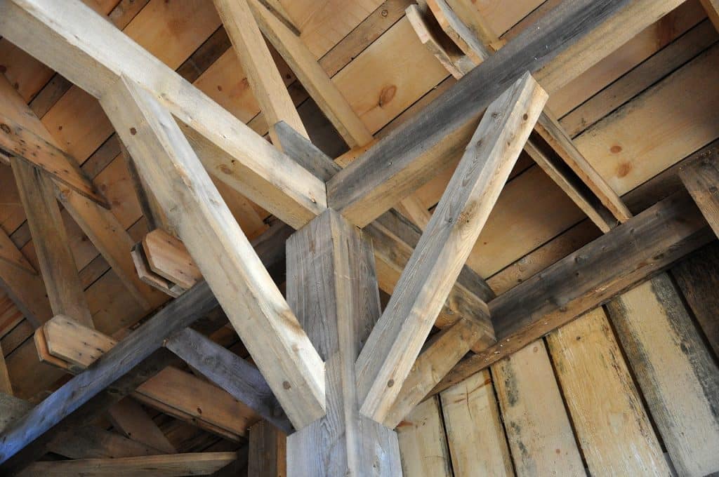 Innovations technologiques dans le secteur des poutres en bois